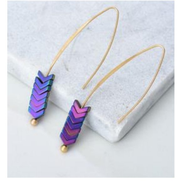 BOGO Chevron Hematite Earrings - Picture 4 of 7